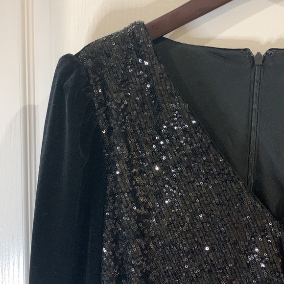 Bailey 44 Dress- Black velvet with sequins. Worn one time. - Picture 4 of 9